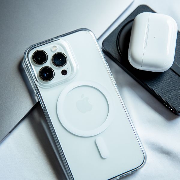 BEZALEL iPhone13系列 MagSafe 抗菌透明保護殼