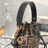圖片 FENDI FF Logo Mon Tresor 水桶包