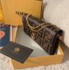 圖片 FENDI 老花鏈帶長夾 / WOC