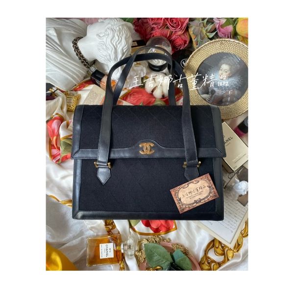 圖片 Chanel vintage 古董牛皮拼佳績布肩背包/率性款/時尚教主必備/小資價