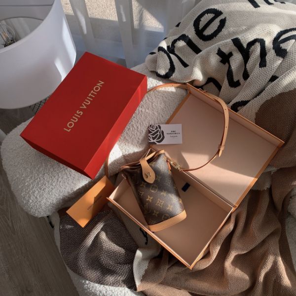 圖片 LOUIS VUITTON M80874 FOLD ME 隨身包