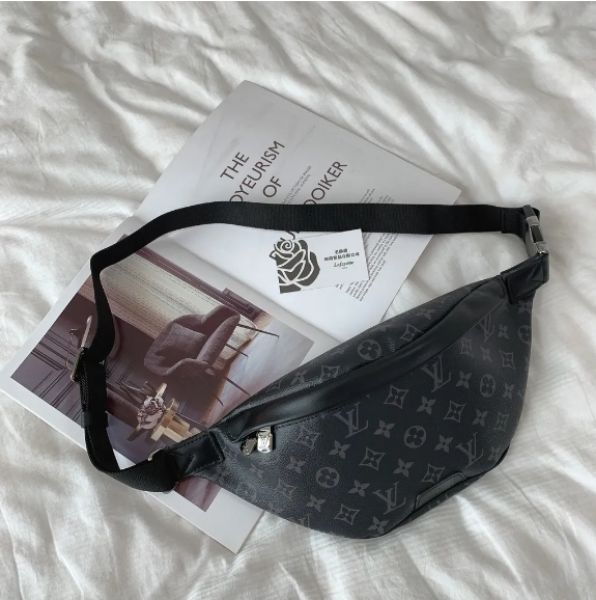 圖片 LOUIS VUITTON DISCOVERY 黑灰腰包