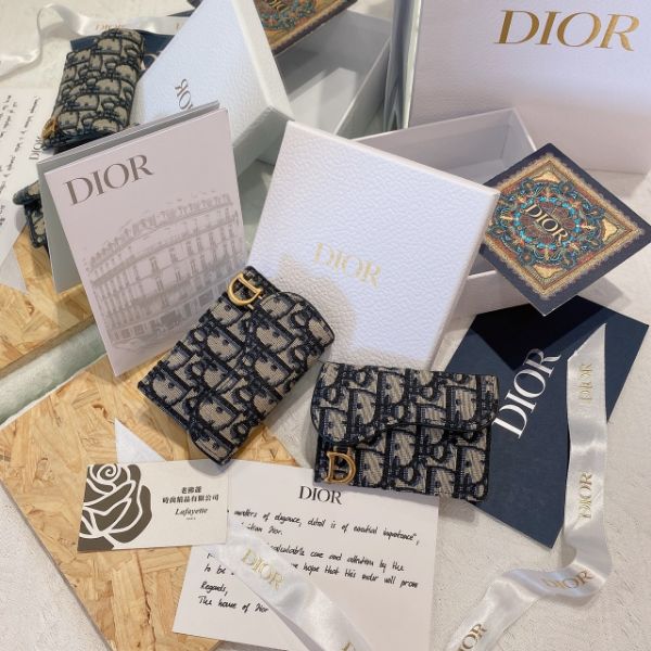 圖片 DIOR Saddle 深色翻蓋卡片套/零錢包