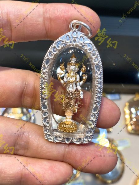 圖片 愛神名師 龍婆Gee 2561 桃花魅力 愛神 小立尊 配戴型 限量999尊【夢幻佛牌】
