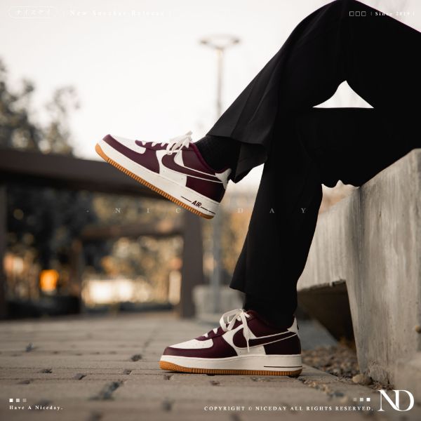 圖片 NICEDAY 代購 Nike Air Force 1 酒紅 深紅 大童 DQ5972 100