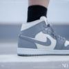 圖片 NICEDAY 現貨 Nike Air Jordan 1 Mid Grey Sail 灰白 女款 BQ6472 115