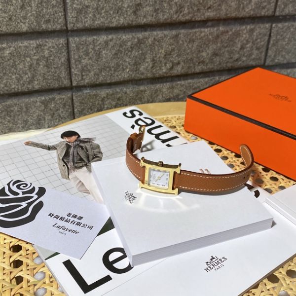 圖片 Hermès HEURE H系列 Epsom金棕錶帶