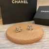 圖片 CHANEL 雙C浮雕耳環