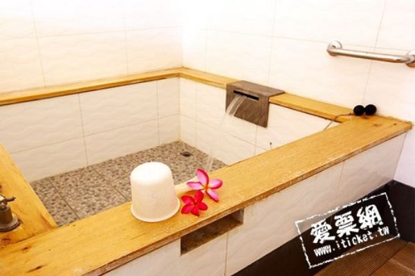 圖片 墾丁四重溪牡丹風情溫泉行館 雙人湯屋60分鐘泡湯券