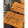 圖片 Louis Vuitton LV 經典V字設計 、LV logo金色 女生項鍊