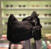 圖片 Prada 1BC151 倒三角標尼龍三角縫紋三合一掛肩袋 黑色