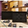 圖片 Louis Vuitton Lv經典老花黑色經典款男生手拿包
