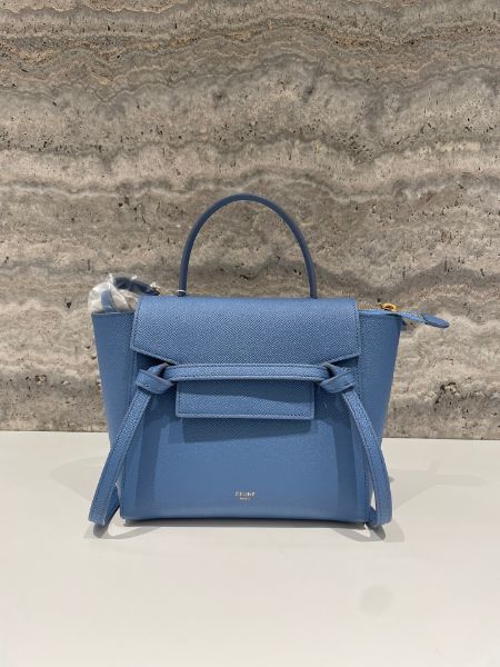圖片 Celine 18900 珠地小牛皮袖珍型Nano Belt 手袋包 Azure 蔚藍
