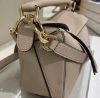 圖片 Loewe 小款柔軟粒面小牛皮 Puzzle 包 沙色