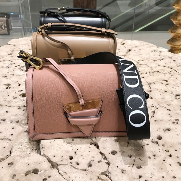 圖片 Loewe Barcelona 中型粒面小牛皮巴塞隆納包 裸粉色