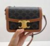 圖片 Celine 18888 Teen 帆布及小牛皮Triomphe 凱旋門包 黃褐色