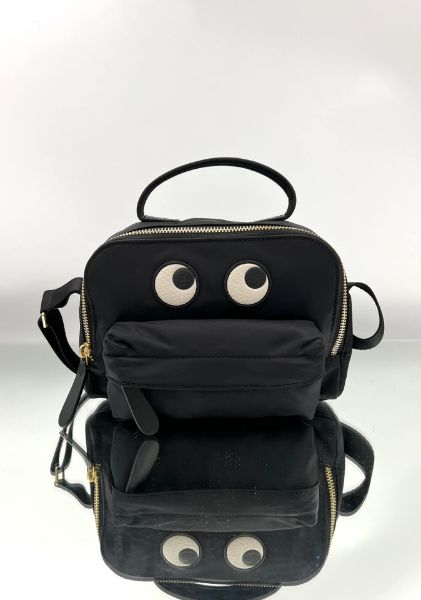 圖片 Anya Hindmarch 大眼睛 Eyes 防潑水尼龍肩背包