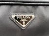 圖片 Prada 2VH070 Saffiano 再生尼龍及 Saffiano Brique 相機包 附吊飾萬用包 黑色