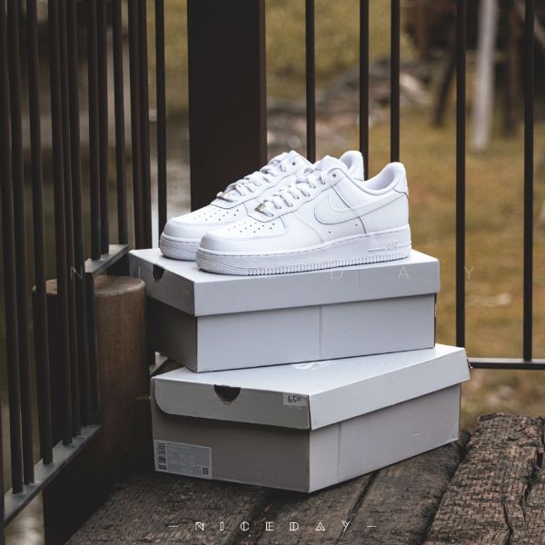 圖片 NICEDAY 現貨 Nike Air Force 1 全白 低筒 男女 空軍一號 經典款