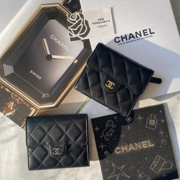 圖片 CHANEL COCO 菱格紋荔枝牛皮三折短夾