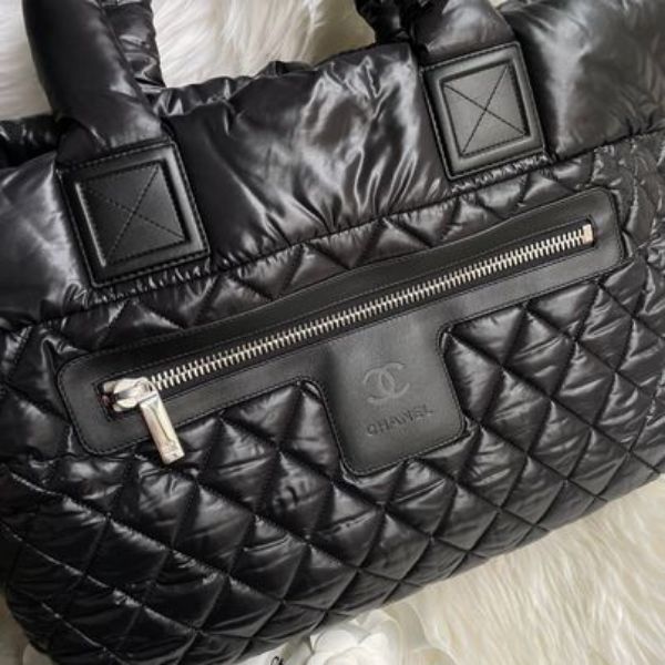 圖片 Chanel 黑銀羽絨包 