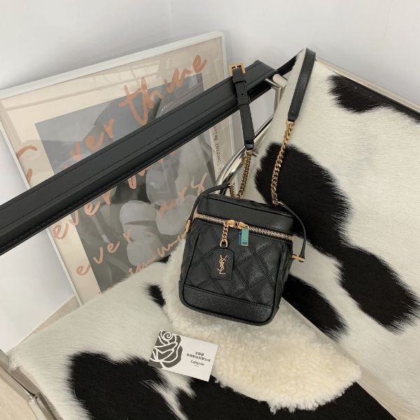 圖片 SAINT LAURENT Mini Vanity 菱格紋魚子醬牛皮化妝包