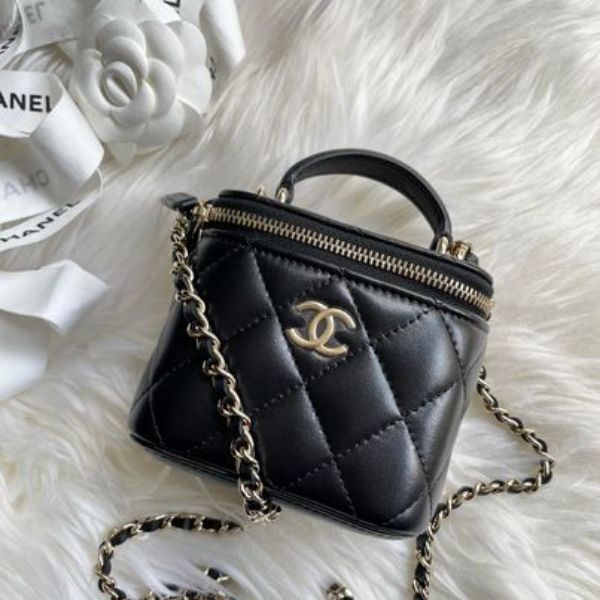 圖片 Chanel黑金羊皮手柄小盒子