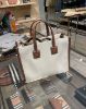 圖片 Burberry 80441431 Freya 迷你雙色帆布拚皮芙蕾雅包 付長肩帶 棕色