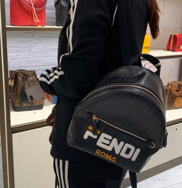 圖片 Fendi 8BZ036 FF Logo Mini 後背包