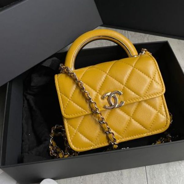 圖片 Chanel 22早秋手工黃金手柄mini風琴包