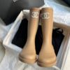 圖片 Chanel 爆款奶茶色雨靴