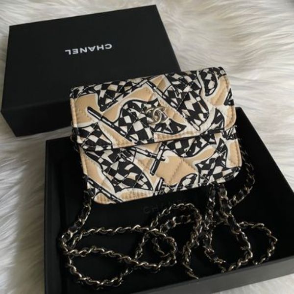 圖片 Chanel 23度假塗鴉mini鏈條腰包