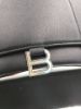 圖片 Balenciaga 619668 中款 Hourglass M 紋路小牛皮沙漏包 黑色
