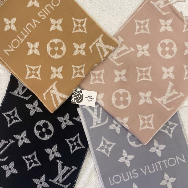 圖片  LOUIS VUITTON 爆款100%羊毛圍巾
