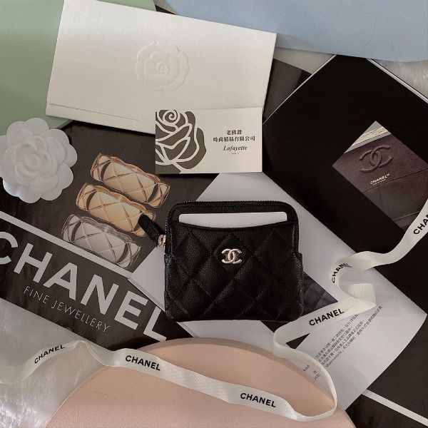 圖片 CHANEL COCO 荔枝牛皮拉鍊卡夾包