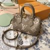 圖片 LOUIS VUITTON M46575 奶茶色壓紋波士頓 20cm