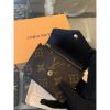 圖片 Louis Vuitton LV經典 拼接配色 扣子設計 女生三折短夾