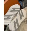 圖片 Hermes 經典 H logo設計 白灰色 男生 球鞋