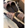 圖片 Burberry 經典 卡其格紋設計 夏天必備 拖鞋
