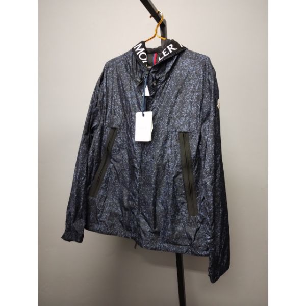 圖片 MONCLER 內裡LOGO斑點連帽外套