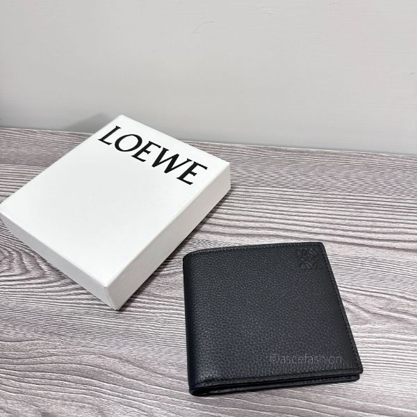 圖片 Loewe Logo 黑色皮革八卡短夾