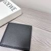 圖片 Loewe Logo 黑色皮革八卡短夾