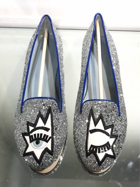 圖片 Chiara Ferragni CF1215 STAR 黑亮片眨眼低跟樂福鞋  IT38