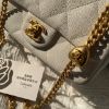 圖片 CHANEL 22P 白金愛心金球 20cm