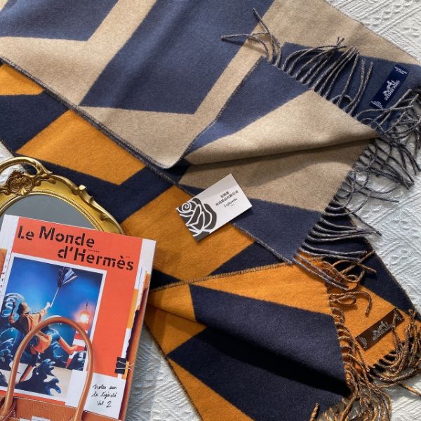 圖片 Hermès 100%羊絨幾何流蘇圍巾