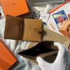 圖片 Hermès Bearn 芝麻色金釦中夾