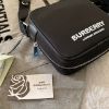 圖片 BURBERRY 印花尼龍方形包