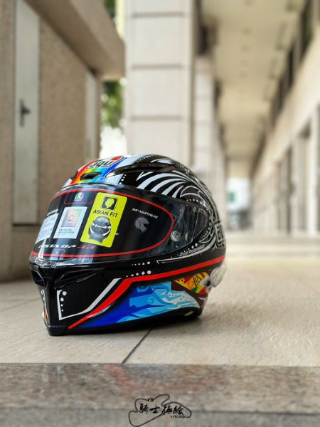 圖片 AGV PISTA GP RR ROSSI World Tittle 2002 限量 頂級 碳纖維