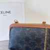 圖片 Celine Triomphe Canvas 棕色老花貝殼鍊包