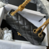 圖片 Chanel 22秋 黑金羊皮調節min